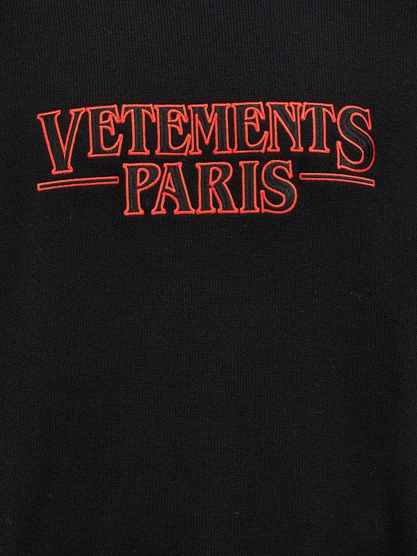 VETEMENTS
Pull À Col Montant Paris