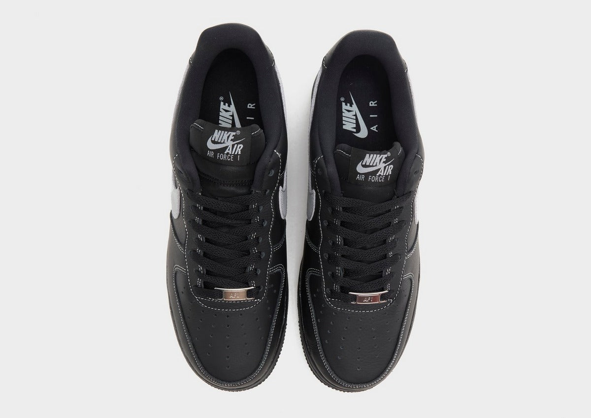 Nike Air Force 1 '07 LV8