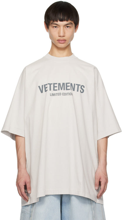 VETEMENTS Limited Edition T-shirt