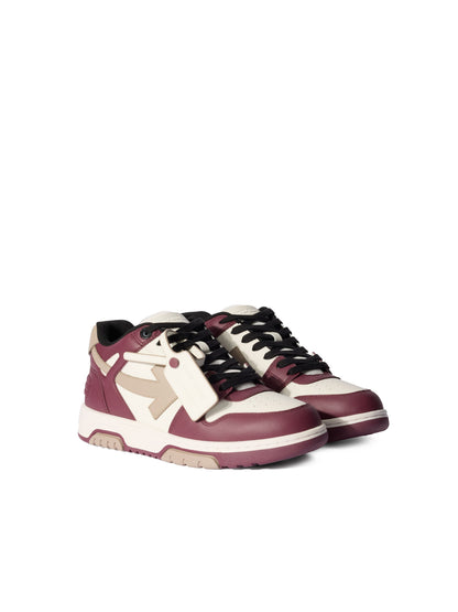 Off-White baskets Out of Office