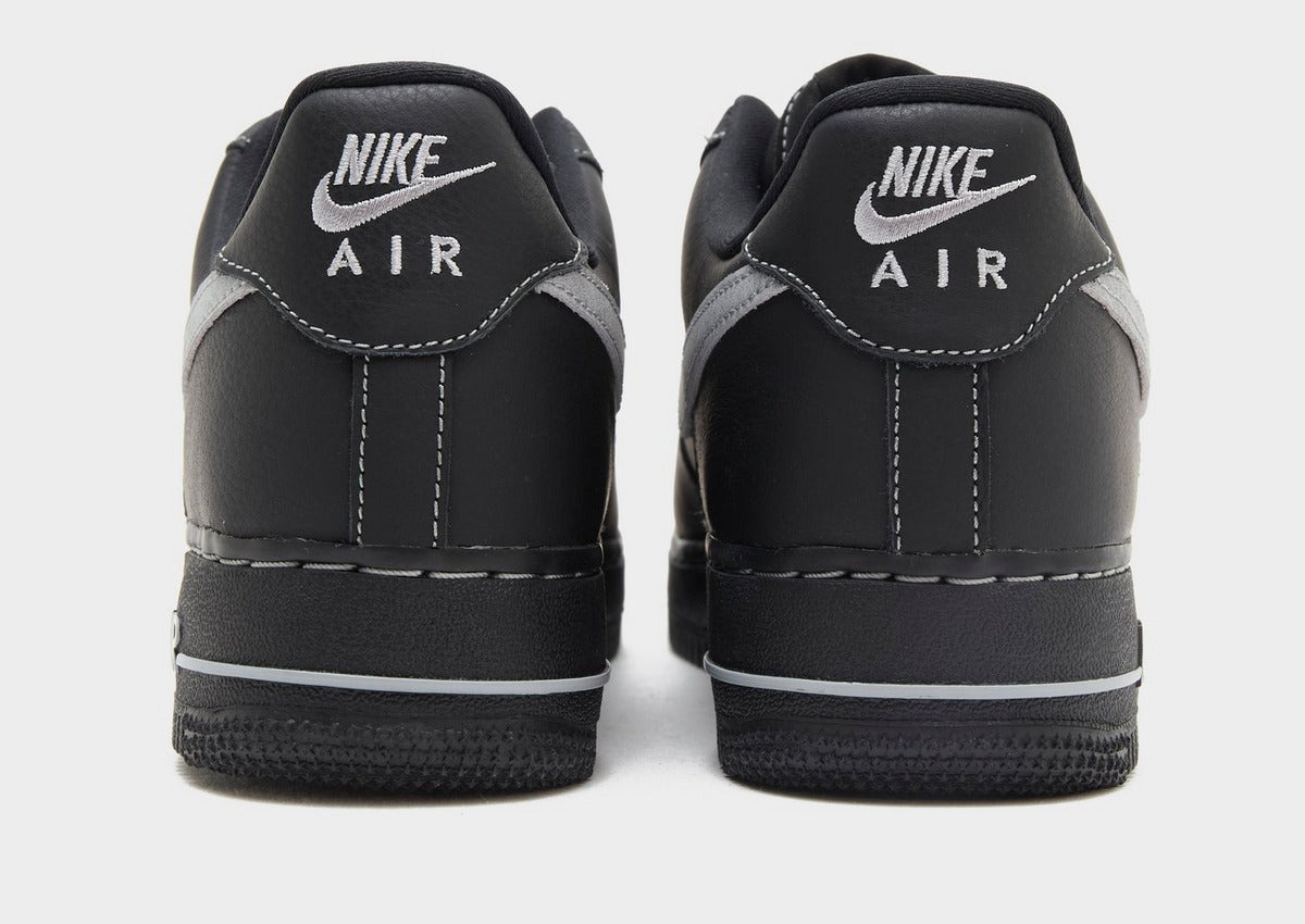 Nike Air Force 1 '07 LV8