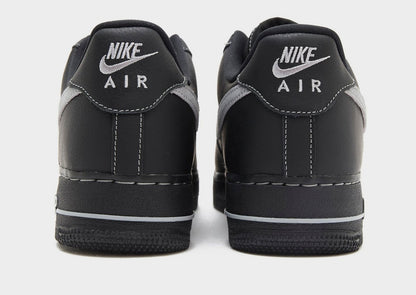 Nike Air Force 1 '07 LV8