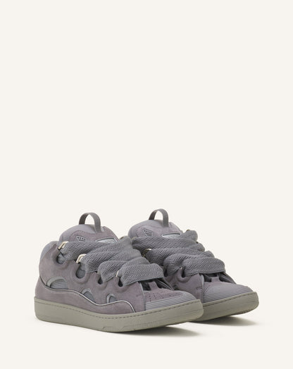 SNEAKERS CURB EN SUEDE MONOCOLOR