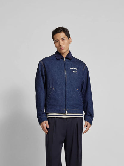 Kenzo
Veste à coutures de marque bleu foncé
